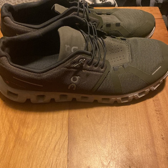 On running slip on main image 4